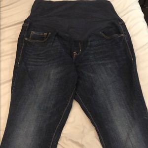 Maternity- Old Navy full panel jeans size 18